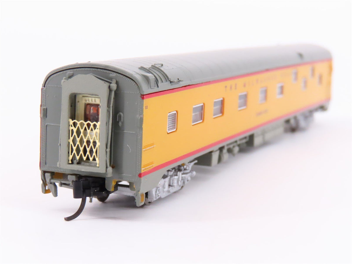 N Scale Rapido 501116 MILW Railway Duplex Sleeper Passenger Car &quot;Zumbro River&quot;