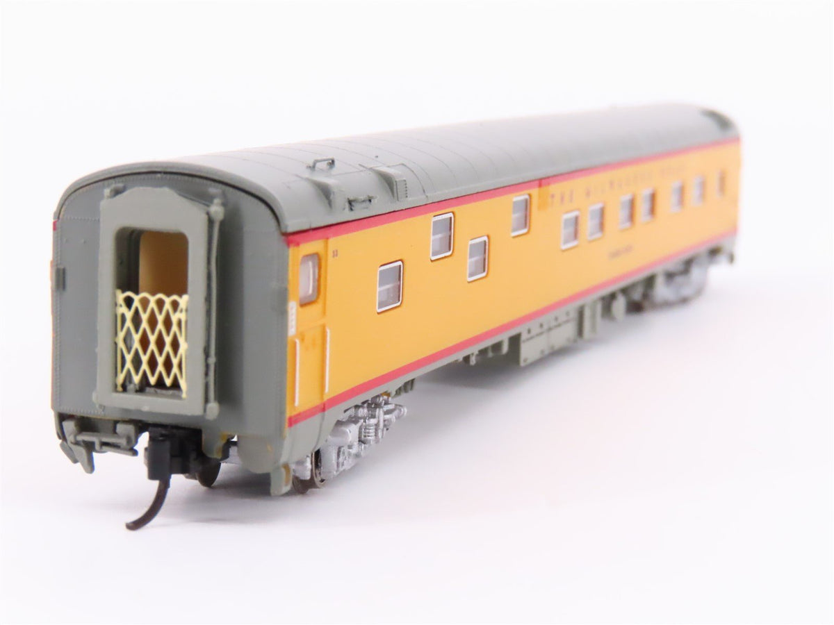 N Scale Rapido 501116 MILW Railway Duplex Sleeper Passenger Car &quot;Zumbro River&quot;