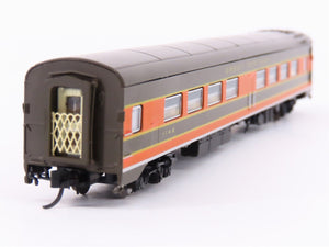 N Scale Rapido 503030 GN Great Northern Cafe-Bar-Lounge Passenger Car #1145