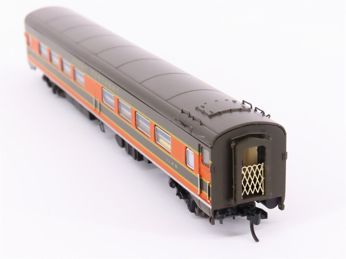 N Scale Rapido 503030 GN Great Northern Cafe-Bar-Lounge Passenger Car #1145