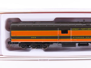 N Scale Rapido 506029 GN Great Northern Baggage Passenger Car #203