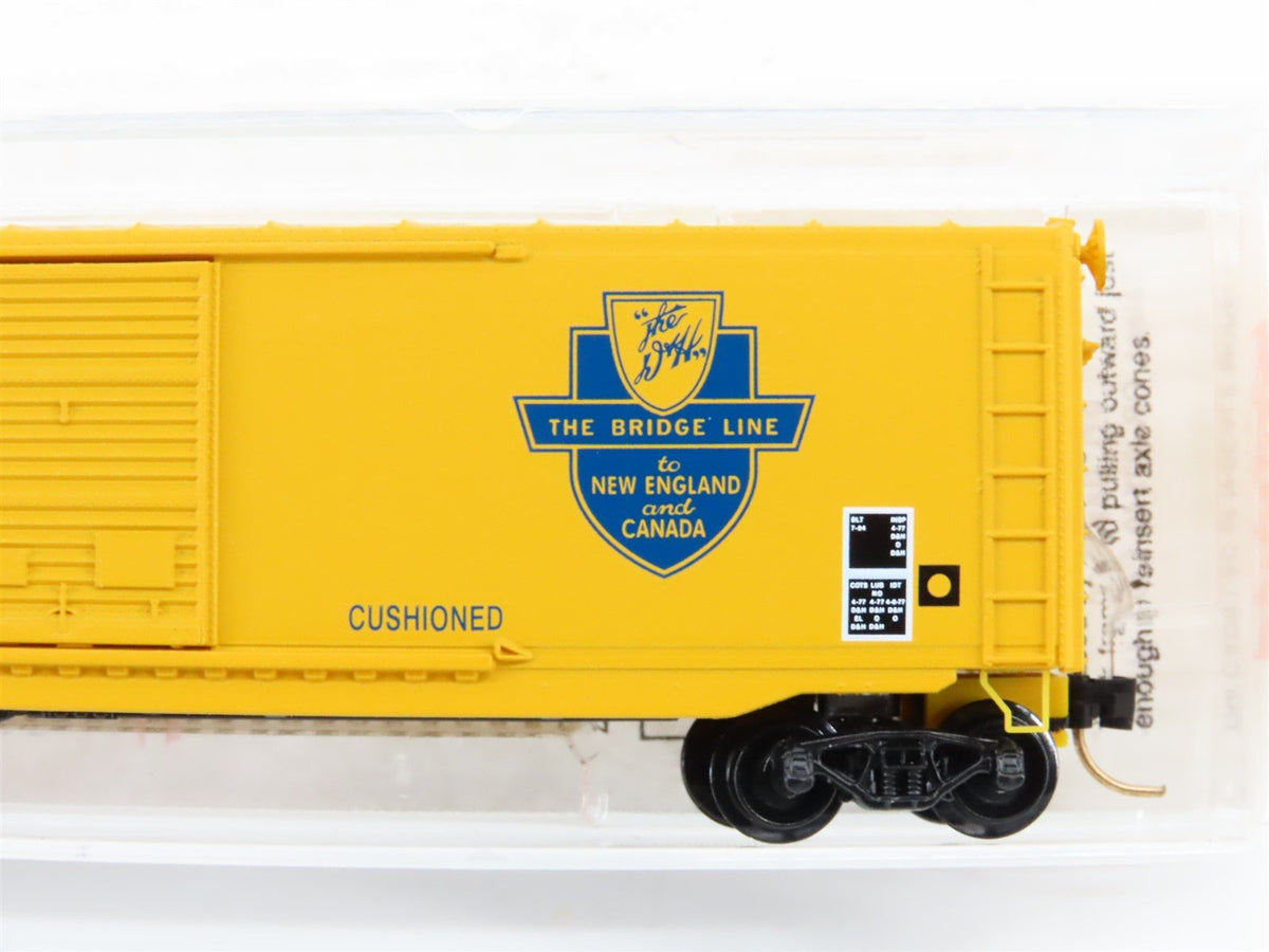 N Scale Micro-Trains MTL 76020 D&amp;H The Bridge Line 50&#39; Box Car #24294