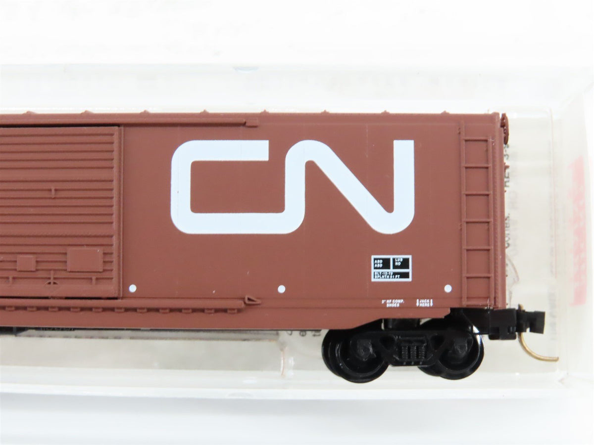 N Scale Micro-Trains MTL 76010 CN Canadian National Railroad 50&#39; Box Car #550235