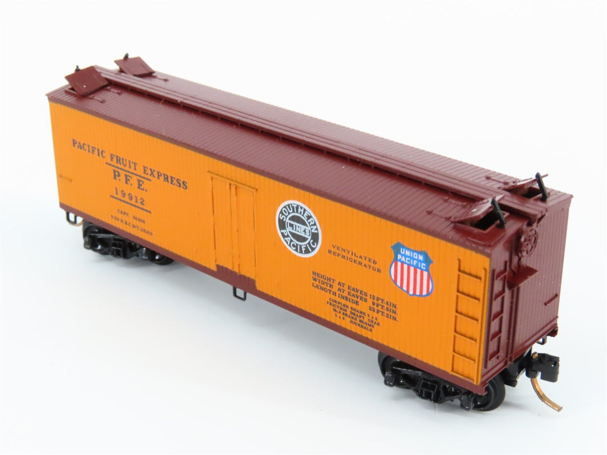 N Kadee Micro-Trains MTL 47062 SP UP PFE Pacific Fruit Express 40&#39; Reefer #19912