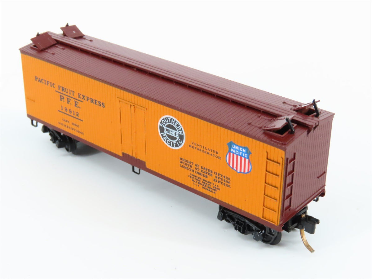 N Kadee Micro-Trains MTL 47062 SP UP PFE Pacific Fruit Express 40&#39; Reefer #19912