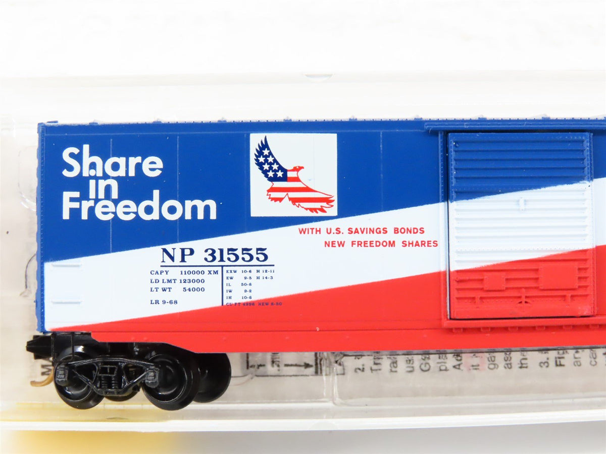 N Micro-Trains MTL 77010 NP Northern Pacific Share in Freedom 50&#39; Box Car #31555