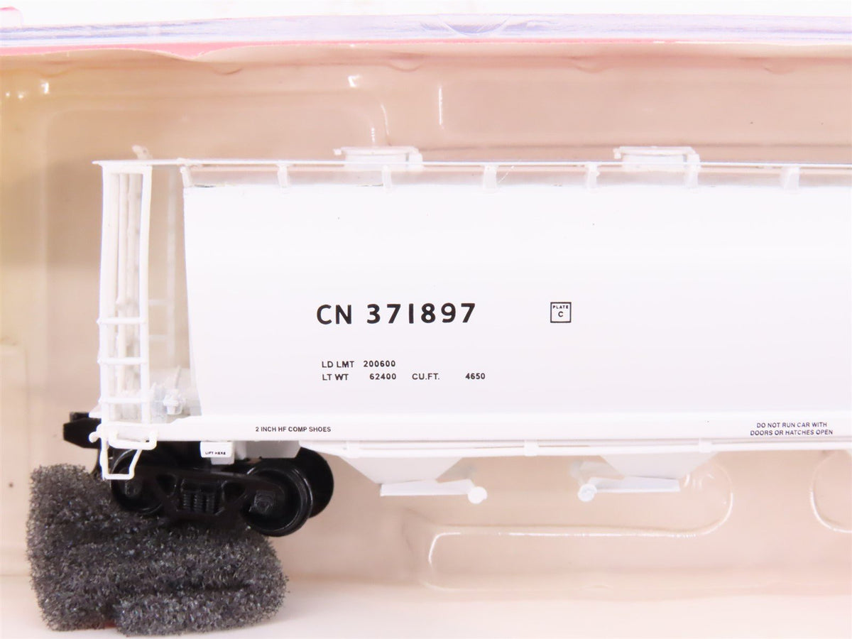 N Scale Intermountain 65213-07 CN Railway Cylindrical 4-Bay Hopper Car #371897