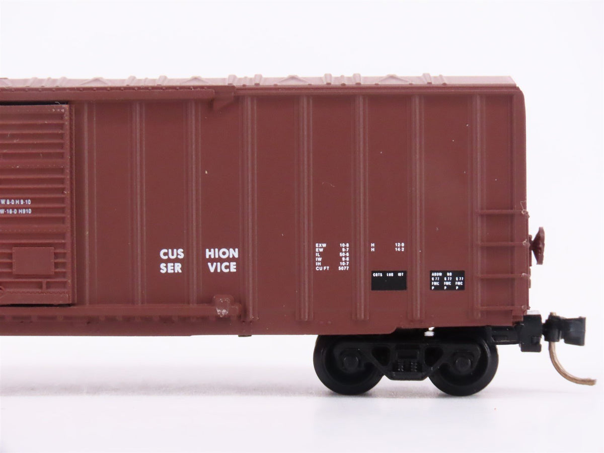 N Scale Micro-Trains MTL 30160 SNCT Seattle &amp; North Coast 50&#39; Box Car #1052