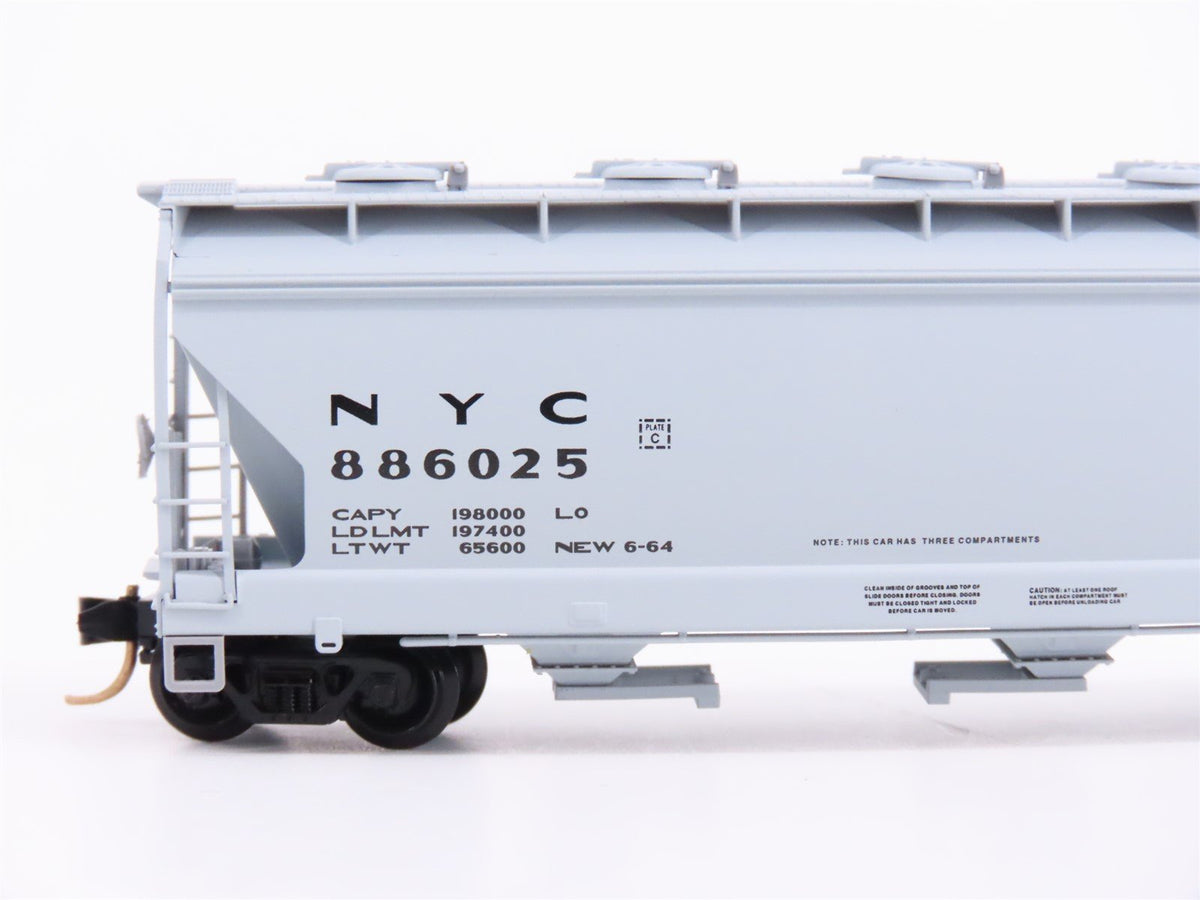 N Scale Micro-Trains MTL 93030 NYC New York Central 3-Bay Covered Hopper #886025