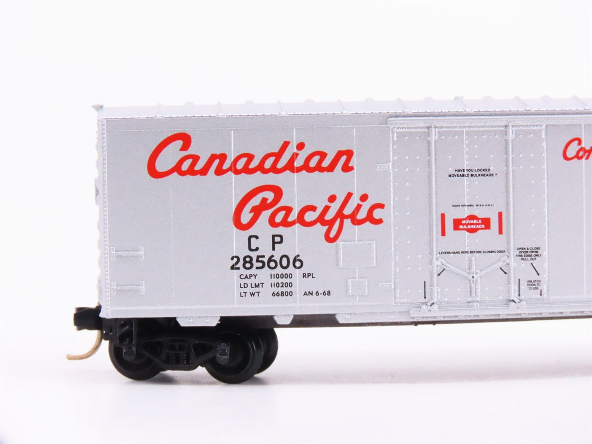 N Scale Micro-Trains MTL 74040 CP Canadian Pacific 40&#39; Plug Door Box Car #285606