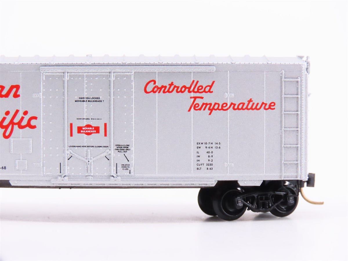 N Scale Micro-Trains MTL 74040 CP Canadian Pacific 40&#39; Plug Door Box Car #285606