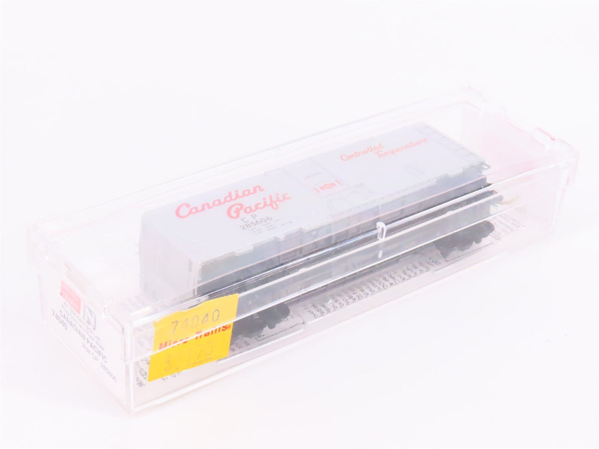 N Scale Micro-Trains MTL 74040 CP Canadian Pacific 40&#39; Plug Door Box Car #285606