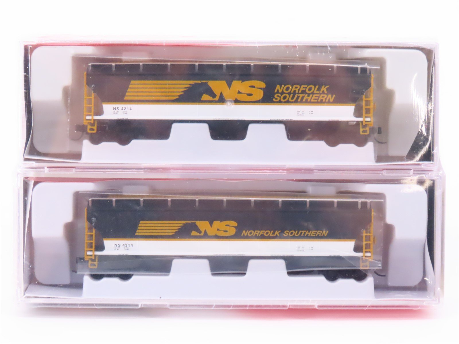 N Intermountain NSE INT 14-36 NS Route of Thoroughbred 3-Bay Hopper 2-Pk SEALED