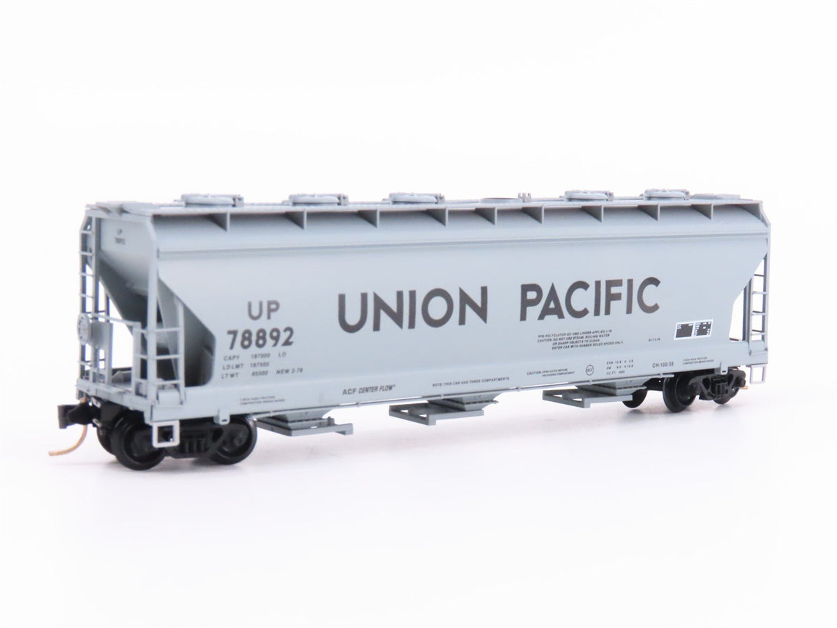 N Scale Micro-Trains Line MTL 93010 UP Union Pacific 3-Bay Covered Hopper #78892