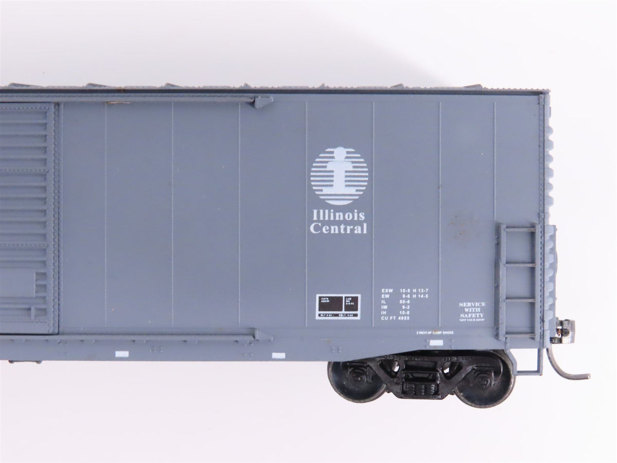 Lot of 7 HO Scale Accurail IC/CP/UP/TPW/N&amp;W/L&amp;N/PC Boxcars