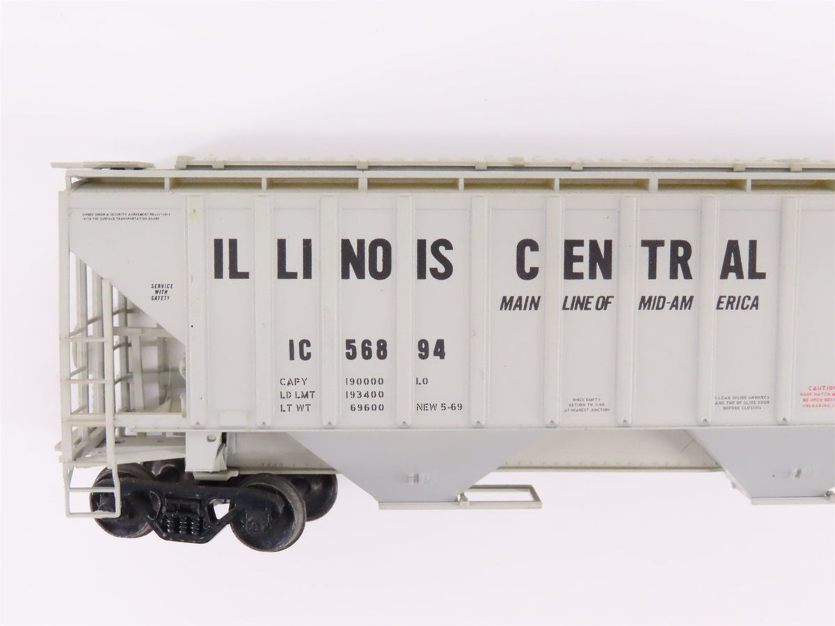 Lot of 7 HO Scale Accurail &amp; Unbranded KCS/ATSF/UP/C&amp;O/NS/IC/NAHX Hopper Cars