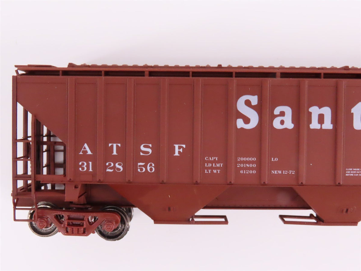 Lot of 7 HO Scale Accurail &amp; Unbranded KCS/ATSF/UP/C&amp;O/NS/IC/NAHX Hopper Cars