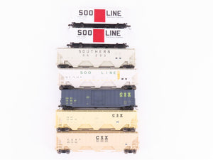 Lot of 7 HO Scale Accurail & Unbranded SOO/CSXT Boxcars & Hopper Cars