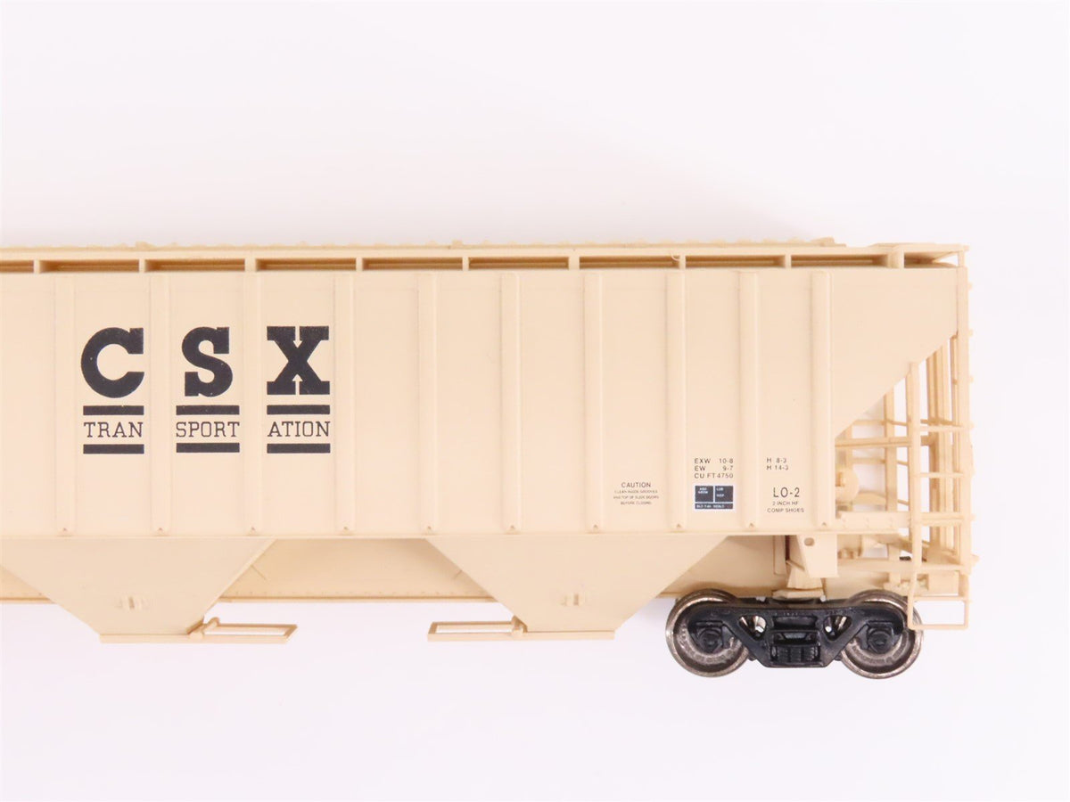 Lot of 7 HO Scale Accurail &amp; Unbranded SOO/CSXT Boxcars &amp; Hopper Cars