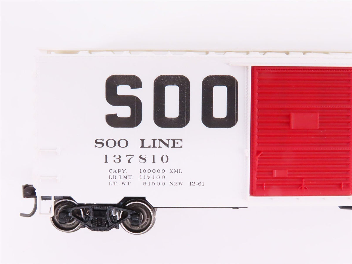 Lot of 7 HO Scale Accurail &amp; Unbranded SOO/CSXT Boxcars &amp; Hopper Cars