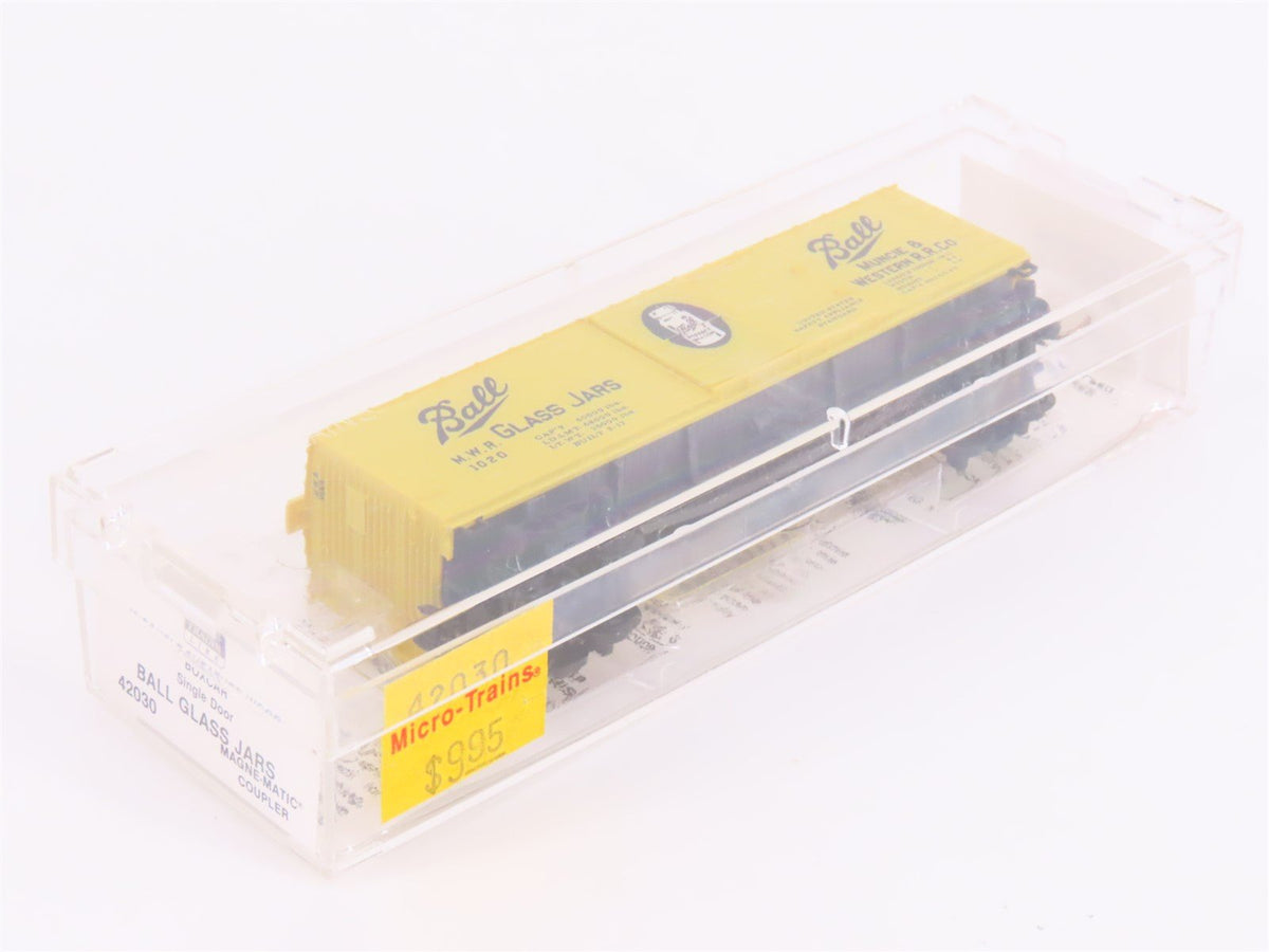 N Scale Micro-Trains MTL 42030 MWR Ball Glass Jars 40&#39; Single Door Box Car #1020