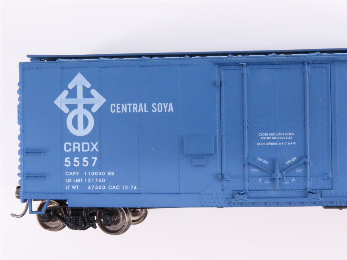 Lot of 8 HO Scale Accurail &amp; Unbranded CRDX/MILW/CP/NP/IC/RBWX Boxcars