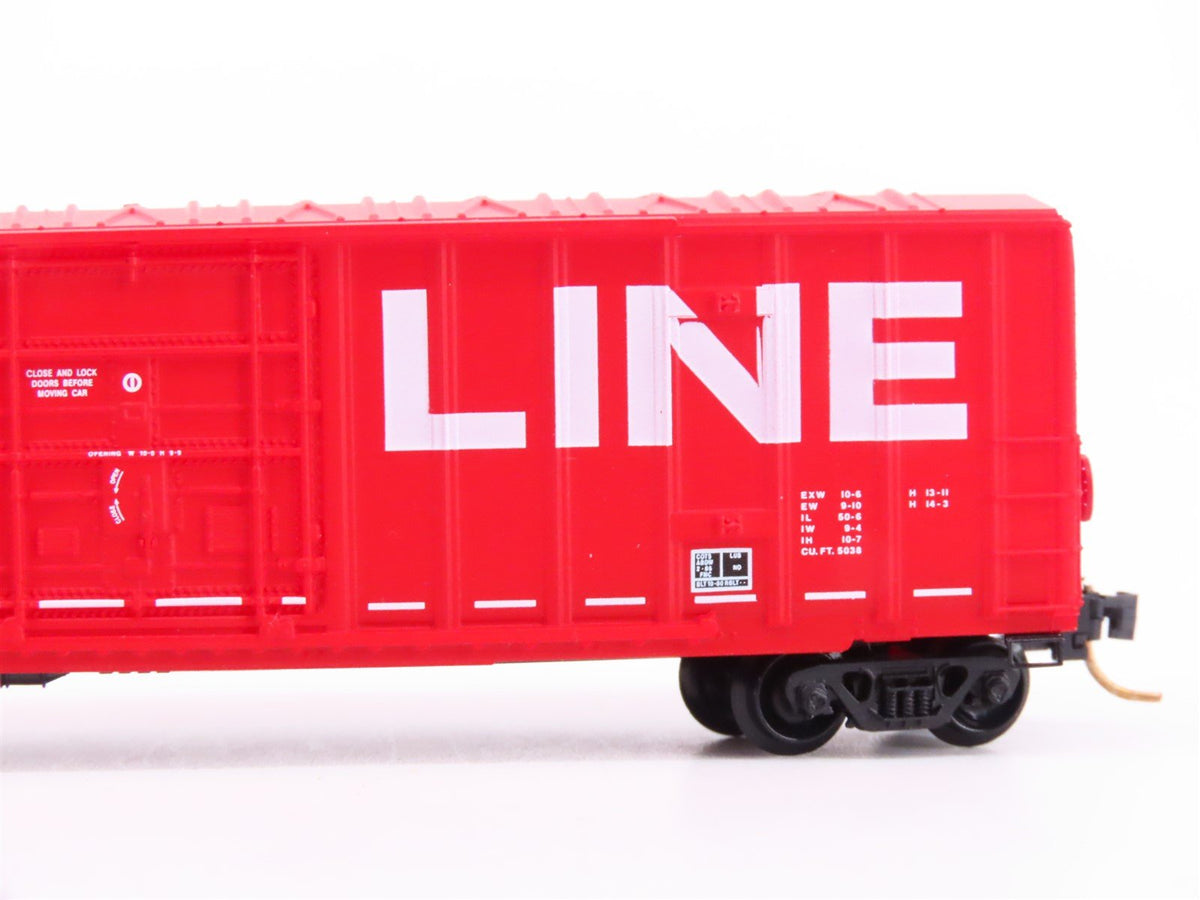 N Scale Micro-Trains MTL 27260 SOO Line Railroad 50&#39; Plug Door Box Car #19369