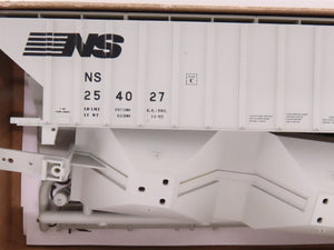 Lot of 10 HO Scale Accurail CRLE/NS/BNSF/UP 3-Bay Hopper Car Kits