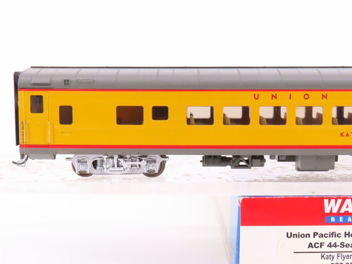 HO Scale Walthers 932-9532 UP Union Pacific Coach Passenger Car &quot;Katy River&quot;