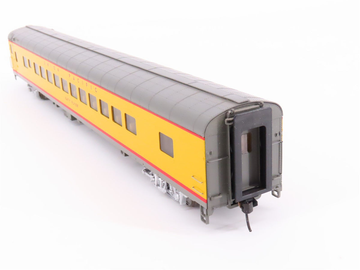 HO Scale Walthers 932-9532 UP Union Pacific Coach Passenger Car &quot;Katy River&quot;