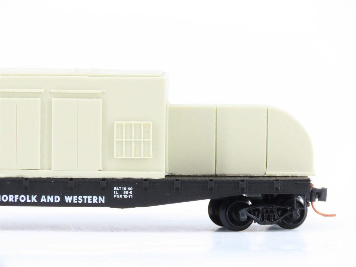 N Micro-Trains MTL 04500020 N&amp;W 50&#39; Flat Car #202536 w/ Industrial AC Unit Load