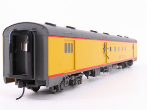 HO Scale Walthers 932-9051 UP Union Pacific Baggage-Mail Passenger Car