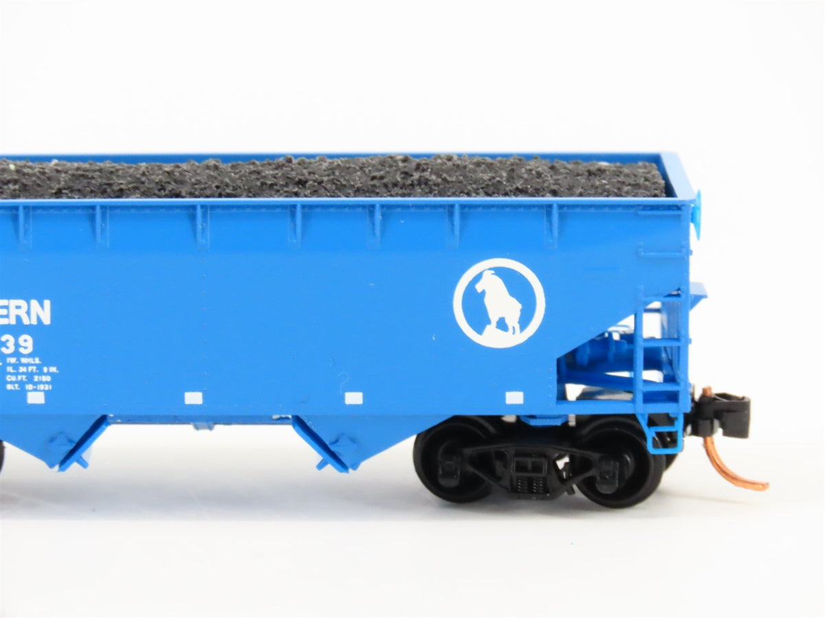 N Micro-Trains MTL 05500522 GN &quot;Big Sky Blue&quot; 2-Bay Hopper #73639 w/ Load