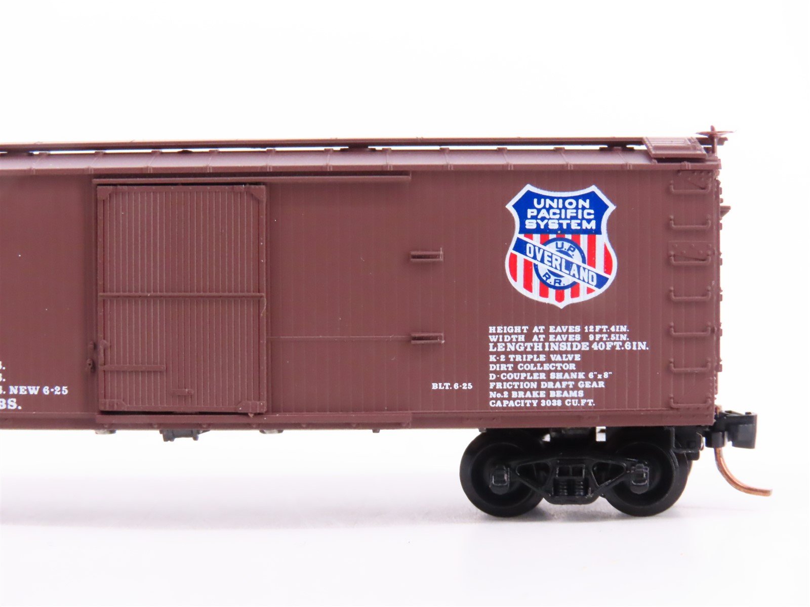 N Scale Micro-Trains Line MTL 39210 UP Union Pacific 40' Box Car #100744
