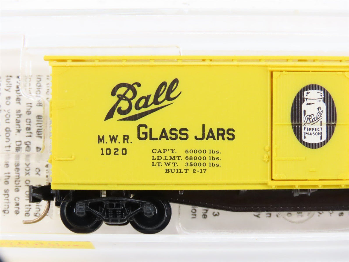 N Scale Micro-Trains MTL 42030 MWR Ball Glass Jars 40&#39; Single Door Box Car #1020