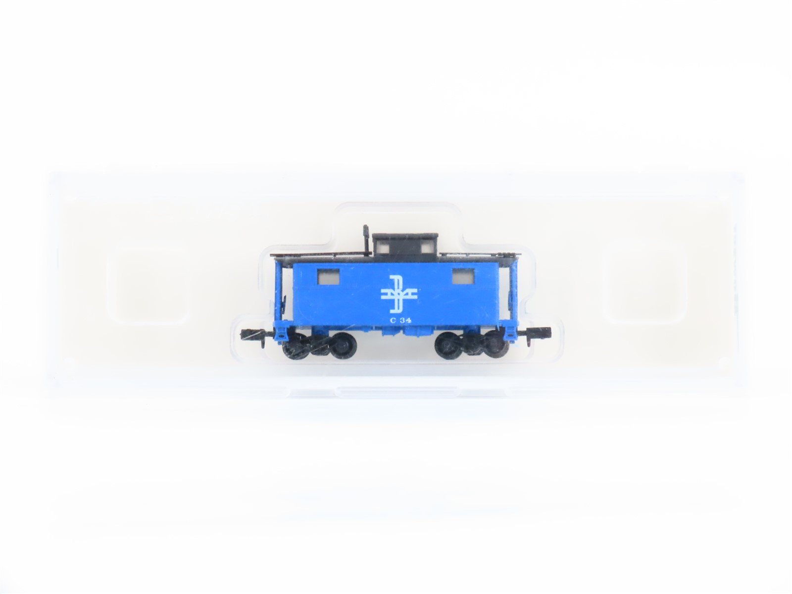 N Scale Bowser 37109 B&M Boston & Maine N5 Center Cupola Caboose #C34