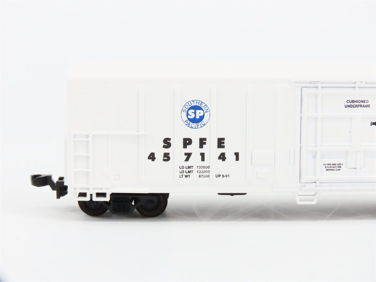 N Roundhouse 84209 SPFE Southern Pacific Blue Herald 57&#39; Mech Reefer #457141