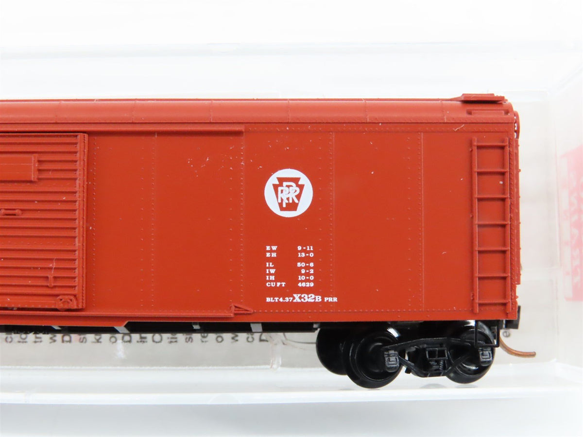 N Micro-Trains Line MTL 79010 PRR Pennsylvania Automobiles 50&#39; Box Car #48302