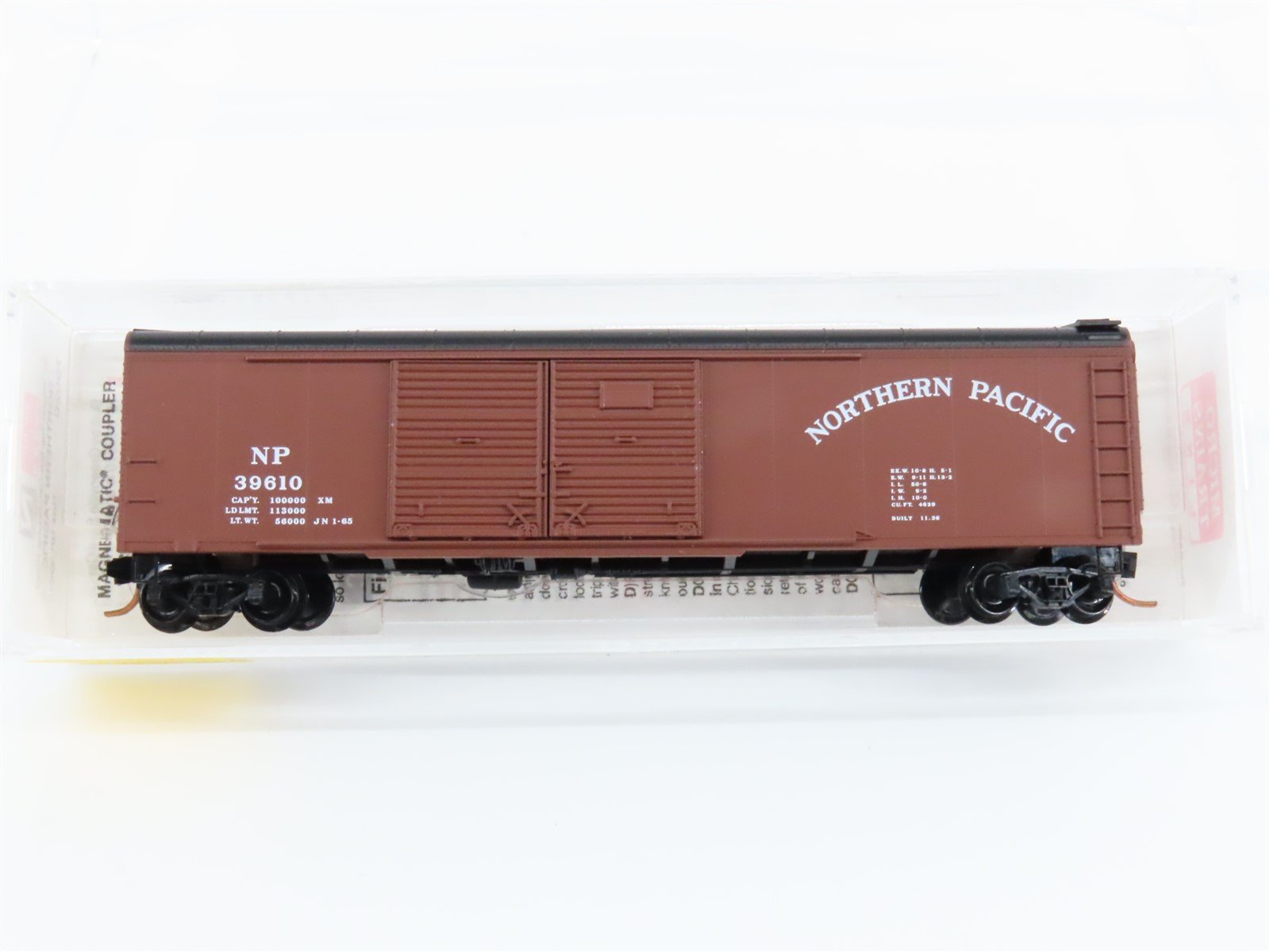 N Scale Micro-Trains Line MTL 79020 NP Northern Pacific 50' Box Car #39610