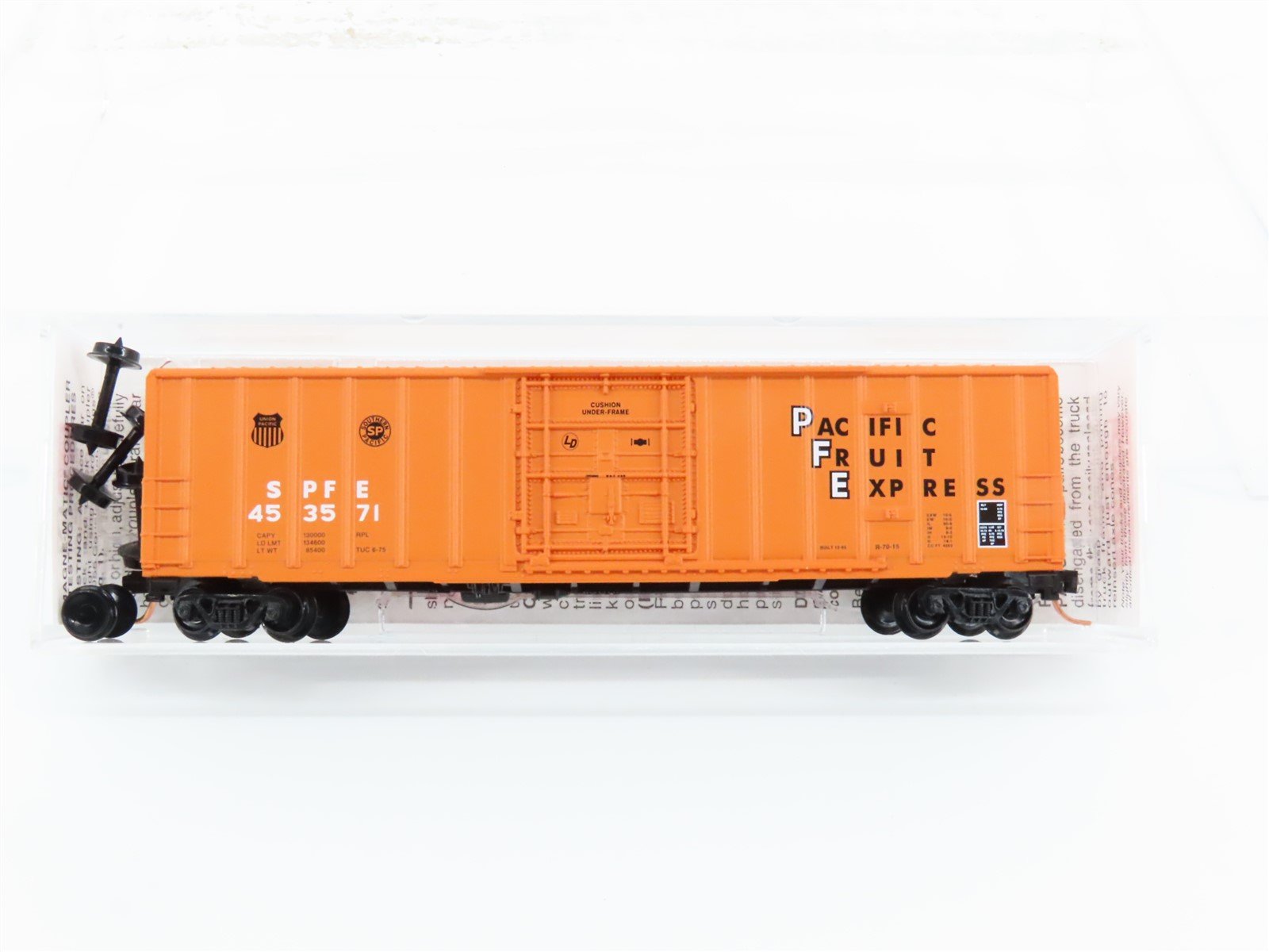 N Micro-Trains Line MTL 27090 UP SP SPFE Pacific Fruit Express Box Car #453571