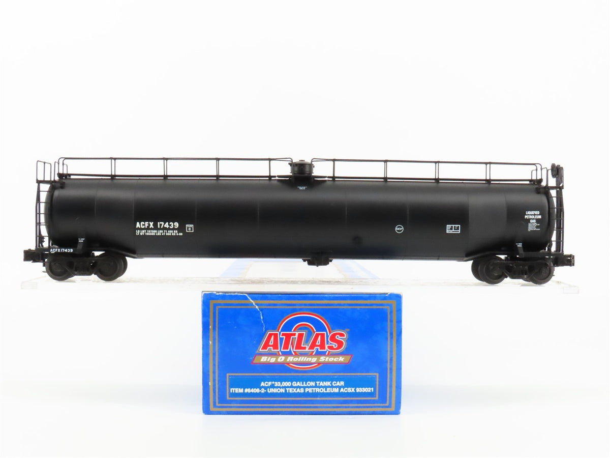 O Gauge 3-Rail Atlas ACFX 33,000 Gallon Liquified Petroleum Gas Tank Car #17439