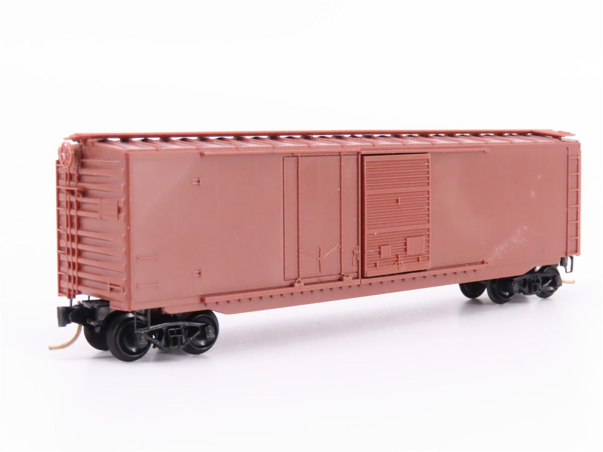 N Scale Micro-Trains MTL Undecorated Brown 50&#39; Plug &amp; Sliding Door Box Car