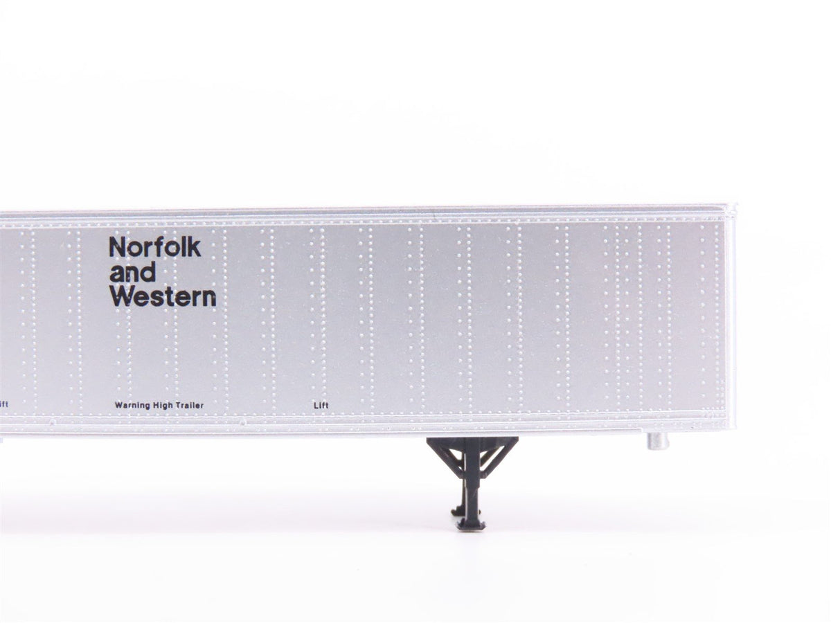 N Scale Micro-Trains MTL 68010 NWZ Norfolk &amp; Western 48&#39; Trailer #210245