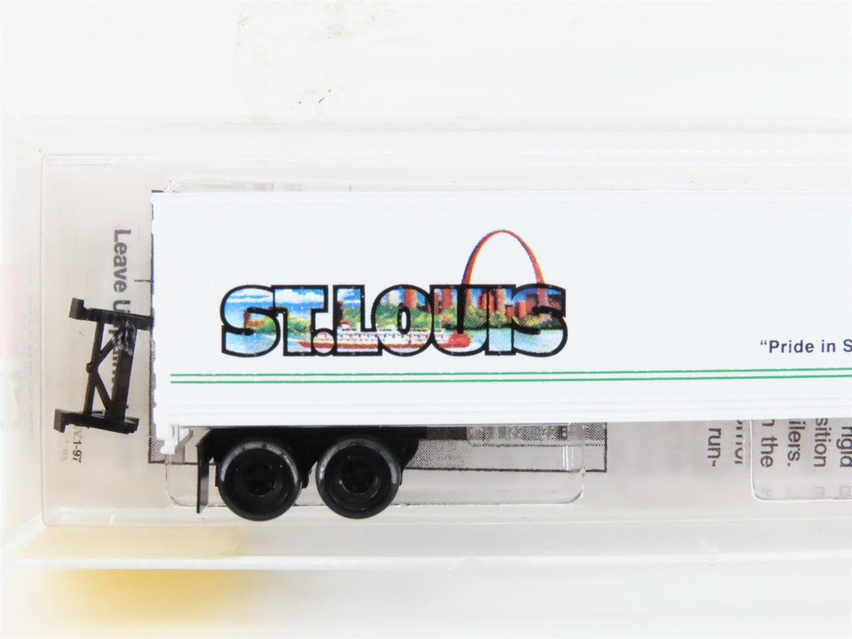 N Scale Micro-Trains Line MTL 67120 BNZ Intermodal St. Louis 45&#39; Trailer #237829