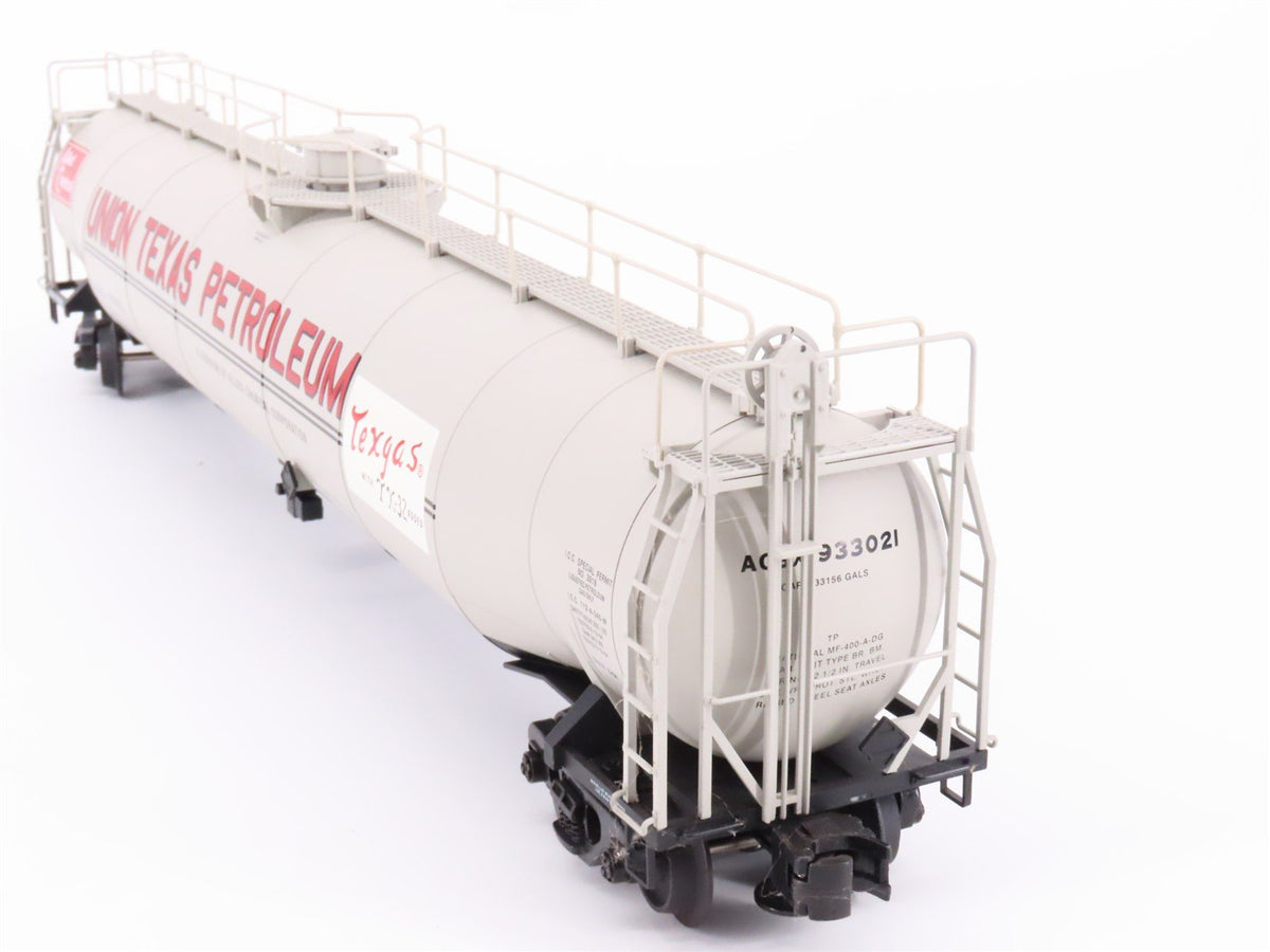 O Gauge 3-Rail Atlas 6401-2 ACFX Union Texas Petroleum 33k Gal Tankcar #933021