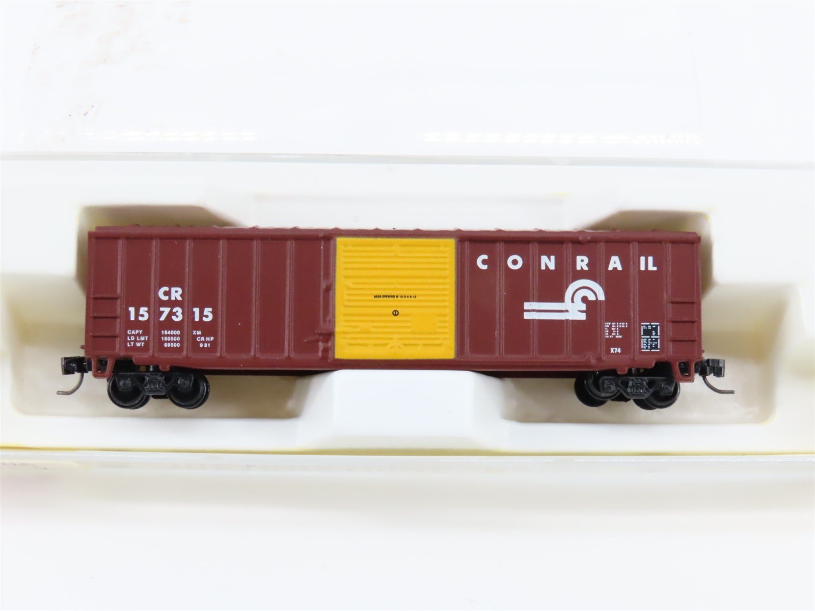 Z Scale Kadee Micro-Trains MTL 14205 CR Conrail Single Door Box Car #157315