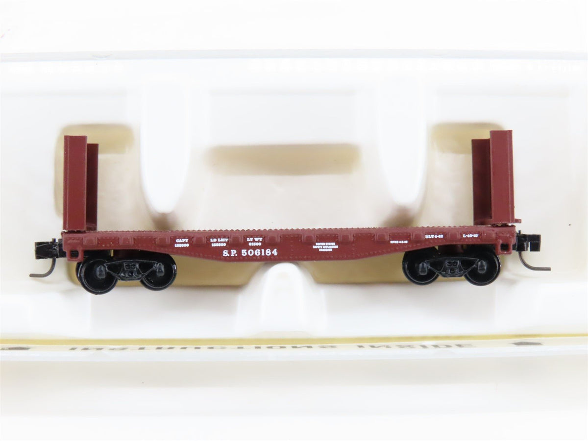 Z Kadee Micro-Trains MTL 14601 SP Southern Pacific Bulkhead Flat Car #506184