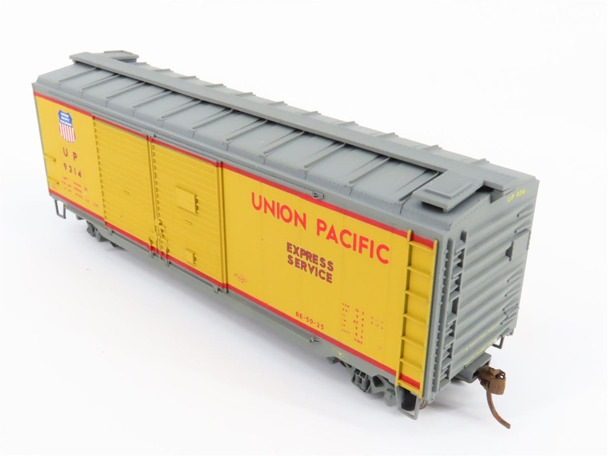 HO Scale Athearn UP Union Pacific Railroad 40&#39; Double Door Box Car #9214 Custom