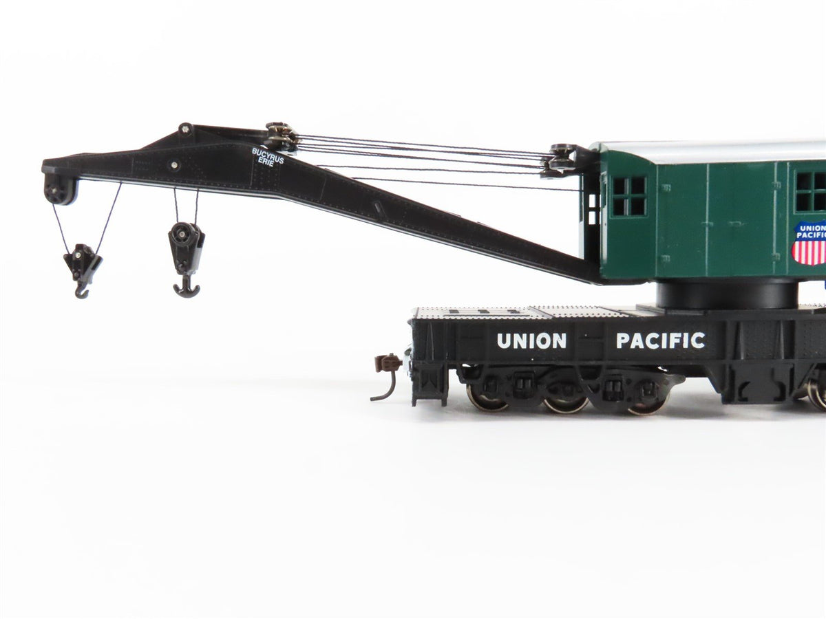 HO Scale Athearn 75390 UP Union Pacific Crane #910005 &amp; Tender #909334 Set