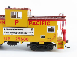 HO Scale Athearn 74090 UP Union Pacific Railroad Wide Vision Caboose #25680